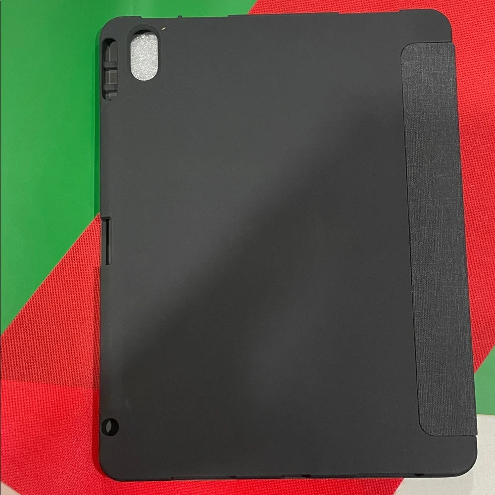 iPad cover 10.8 Black Tablet Cover